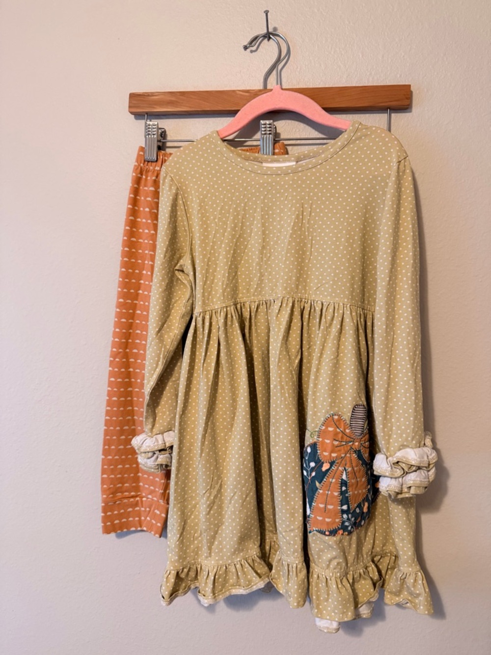 Natalie Grant girls PolkaDot Long Sleeve Ruffle Dress w/Pumpkin Patch& leggings